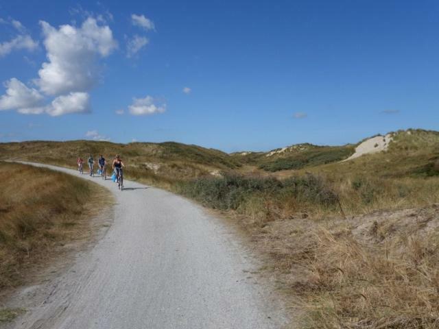 Duinzicht, Amelander Paradijs, Zonnig 6 Persoons Met Groot Terras Op De Begane Grond, Vrij Uitzicht, Upgrade 2024 Buren (Friesland)